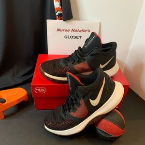 Nike Air Precision II Athletic Shoes